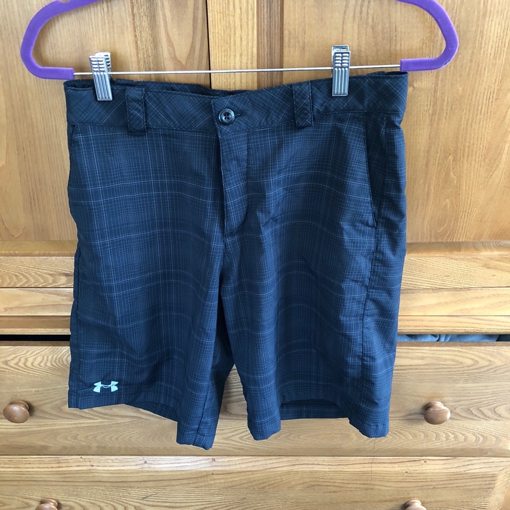 Youth golf shorts